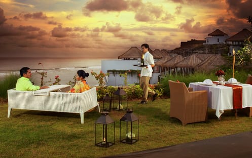 In Villa & Suite Dining